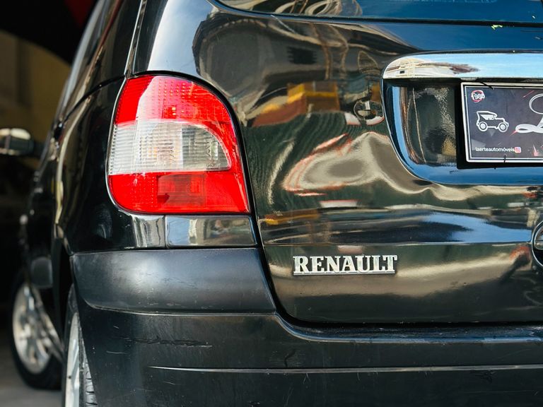 Renault Scénic Privilège Hi-Flex 1.6 16V