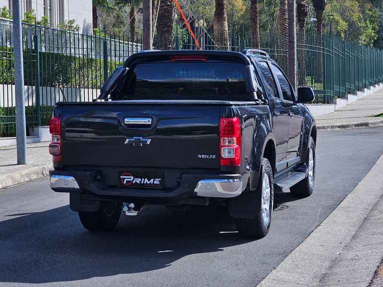 Chevrolet S10 Pick-Up LTZ 2.4 F.Power 4x2 CD