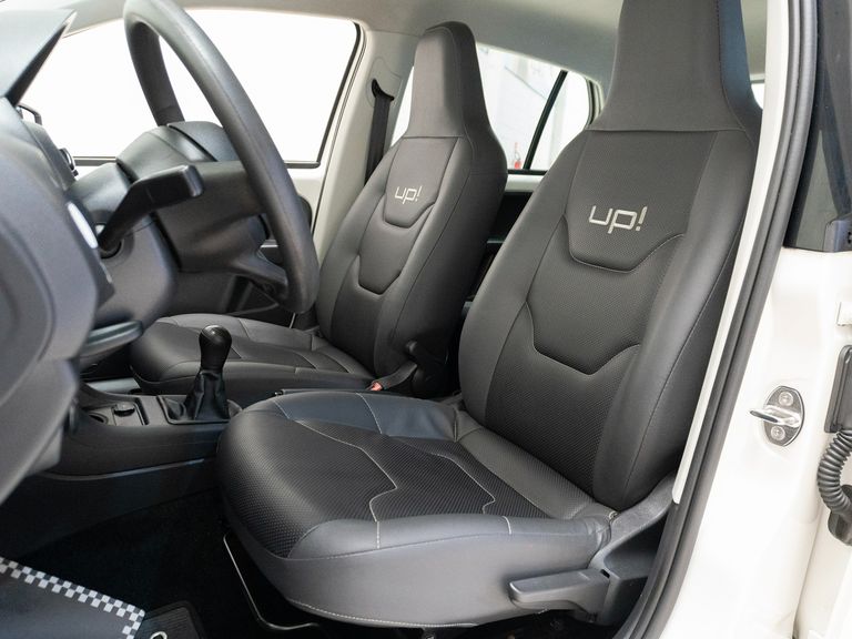 VolksWagen up! take 1.0 Total Flex 12V 5p