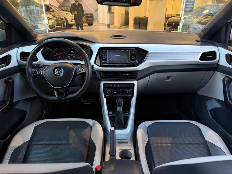 VolksWagen T-Cross Hig. 250 TSI 1.4 Flex 16V 5p Aut