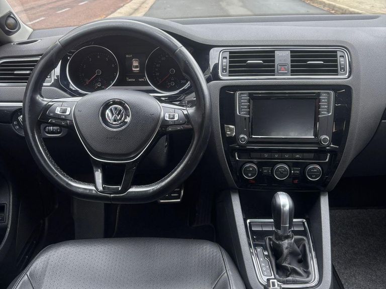VolksWagen JETTA Highline 2.0 TSI 16V 4p Tiptronic