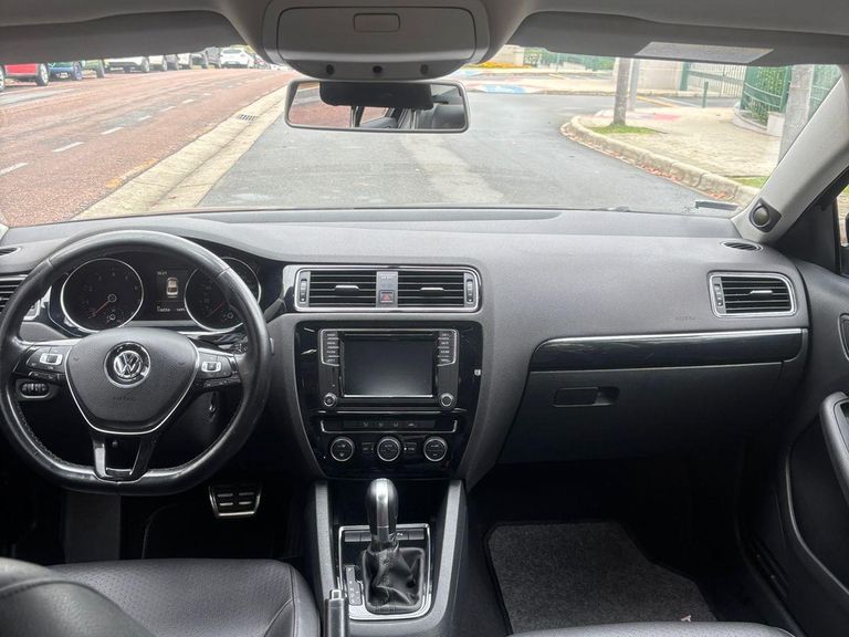 VolksWagen JETTA Highline 2.0 TSI 16V 4p Tiptronic