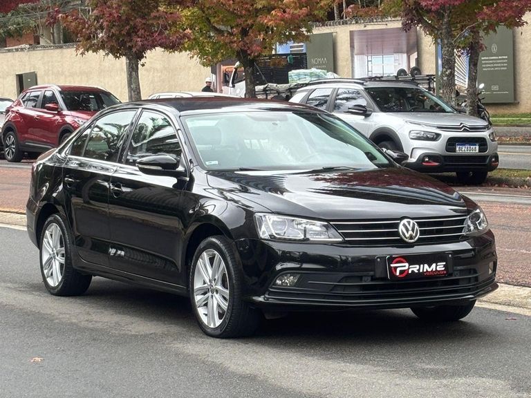 VolksWagen JETTA Highline 2.0 TSI 16V 4p Tiptronic