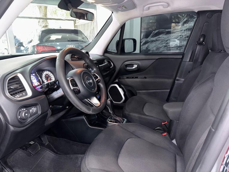 Jeep Renegade Sport 1.8 4x2 Flex 16V Aut.