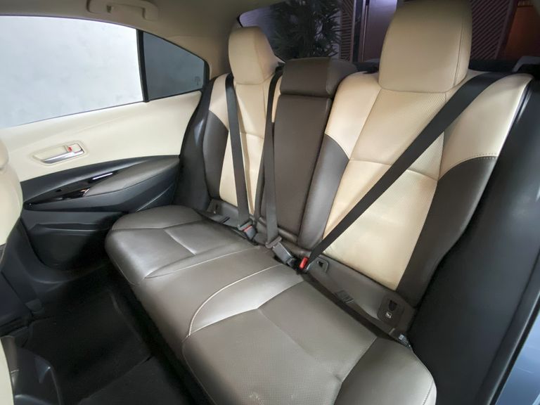 Toyota Corolla Altis Prem. 1.8 Aut. (Híbrido)