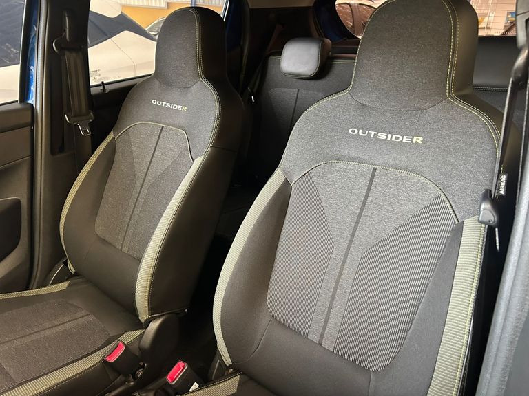 Renault KWID OUTSIDER 1.0 Flex 12V 5p Mec.