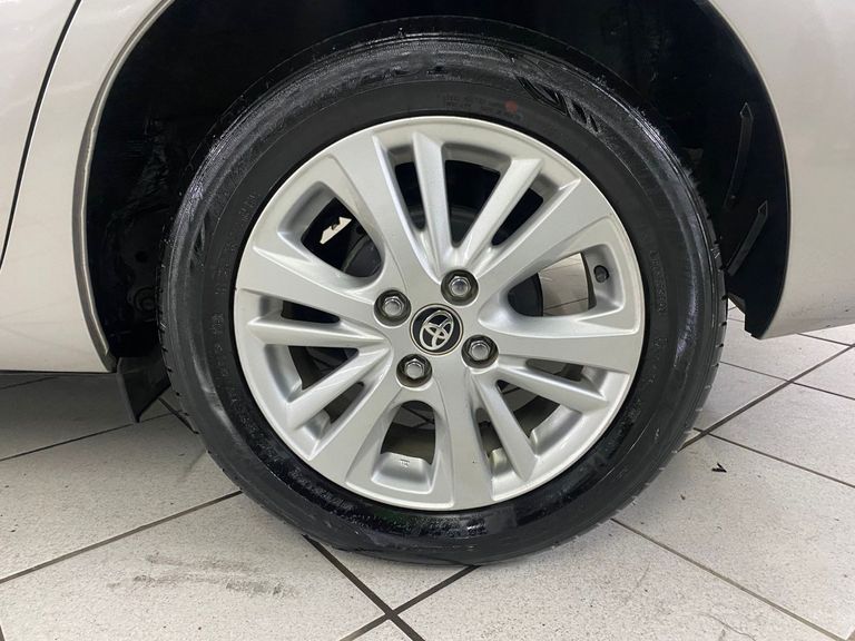 Toyota YARIS XL Sedan 1.5 Flex 16V 4p Aut.