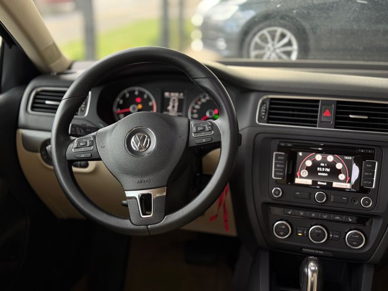 VolksWagen JETTA Highline 2.0 TSI 16V 4p Tiptronic
