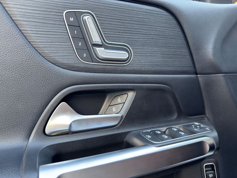 Mercedes GLB 200 Progressive 1.3 TB 16V Aut.