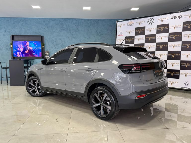 VolksWagen Nivus Highline 1.0 200 TSI Flex Aut.