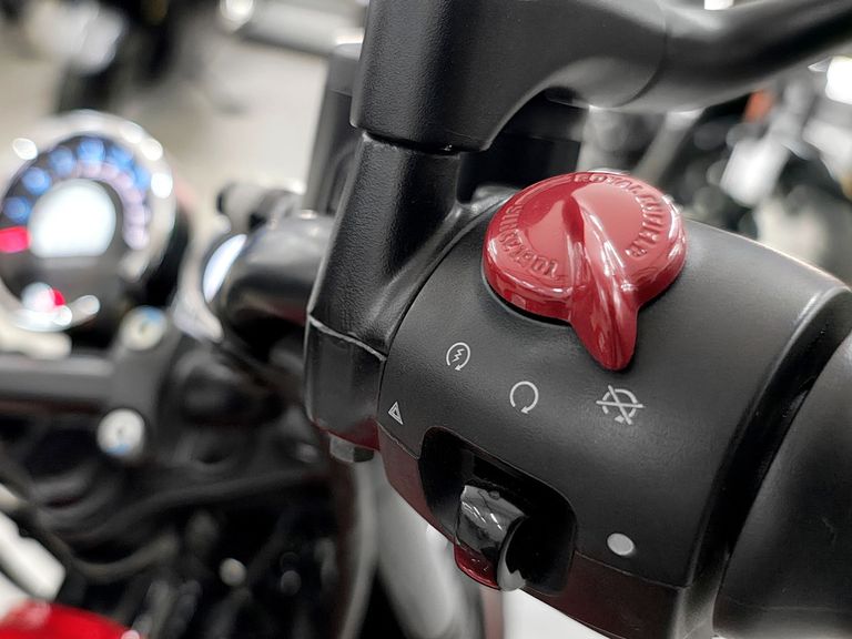 Royal Enfield Meteor Supernova 350cc ABS