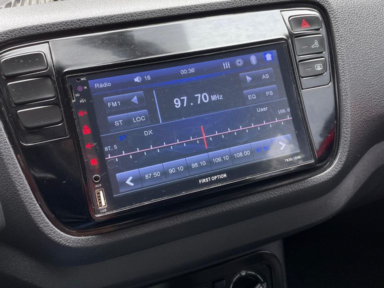 VolksWagen up! take 1.0 Total Flex 12V 5p
