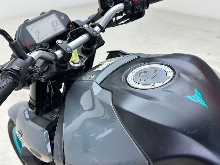 YAMAHA MT-03 321/ABS