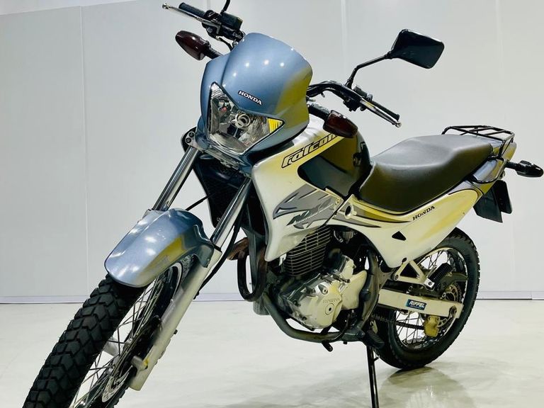 HONDA NX-4 FALCON 400