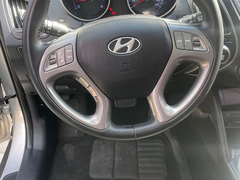 Hyundai ix35 GLS 2.0 16V 2WD Flex Aut.