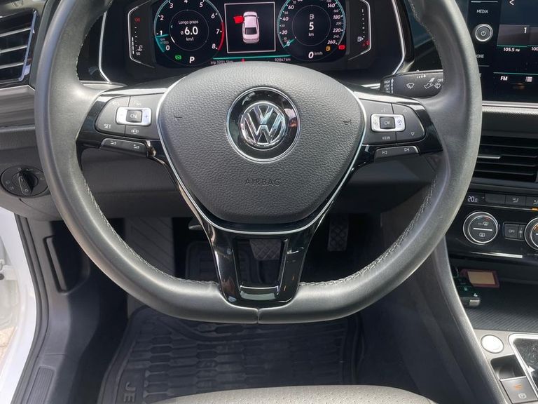 VolksWagen JETTA Comfort. 250 TSI 1.4 Flex 16v Aut.