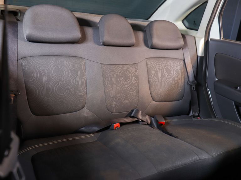 Fiat Grand Siena ATTRACTIVE 1.0 Flex 8V 4p