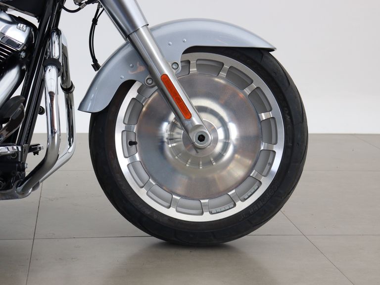 Harley FAT BOY FLFB