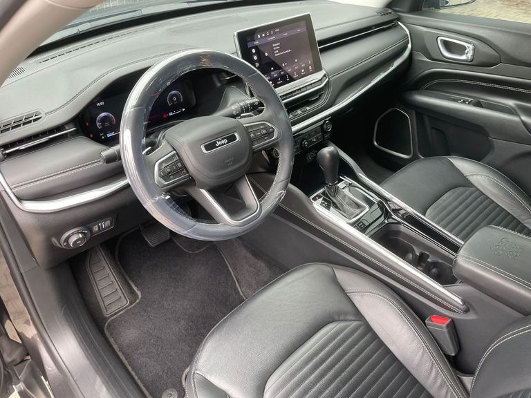 Jeep Commander Longitude T270 1.3 TB Flex Aut