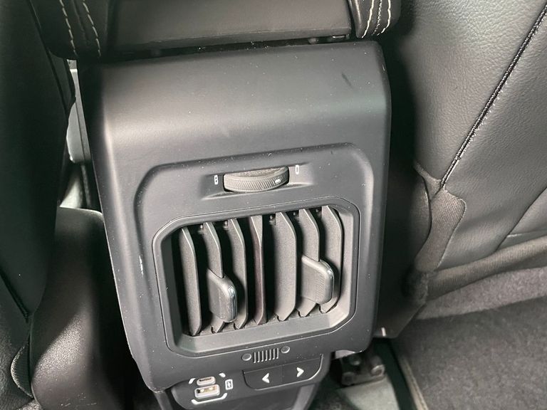 Jeep Commander Longitude T270 1.3 TB Flex Aut