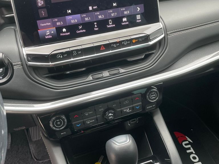 Jeep Commander Longitude T270 1.3 TB Flex Aut