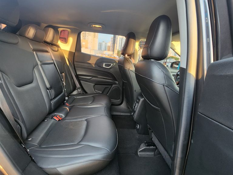 Jeep COMPASS LONG. T270 1.3 TB 4x2 Flex Aut.