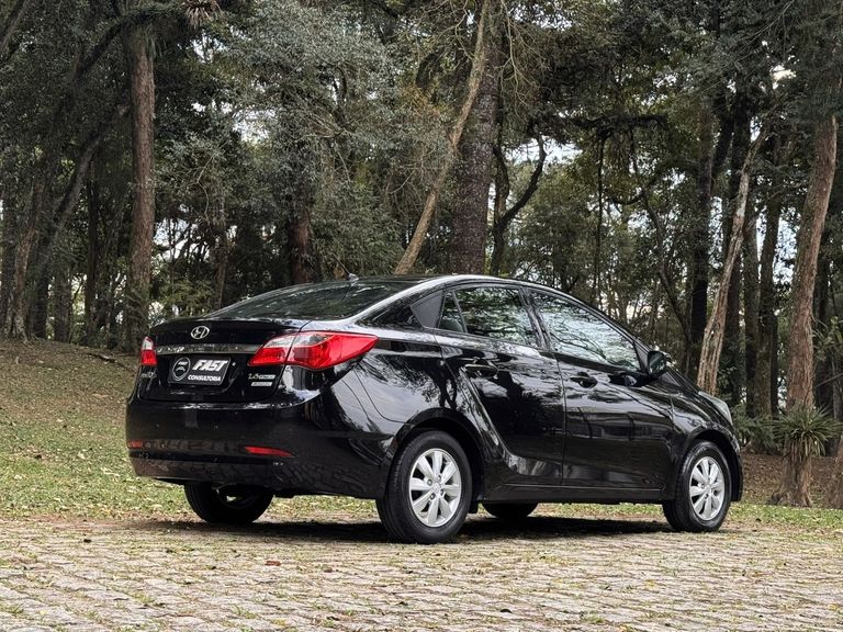 Hyundai HB20S C.Style/C.Plus1.6 Flex 16V Aut. 4p