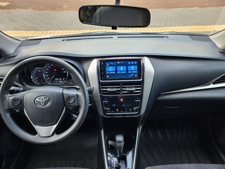 Toyota YARIS XL Plus T. Sed. 1.5 Flex 16V Aut.