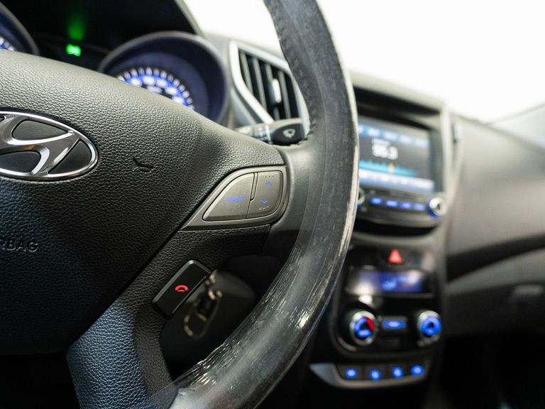Hyundai HB20S Premium 1.6 Flex 16V Aut. 4p
