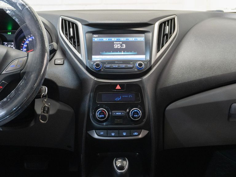 Hyundai HB20S Premium 1.6 Flex 16V Aut. 4p