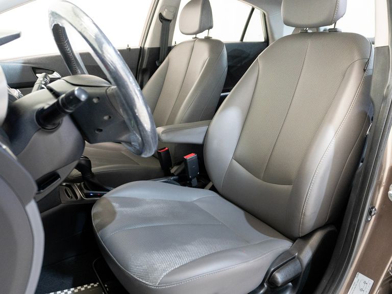 Hyundai HB20S Premium 1.6 Flex 16V Aut. 4p