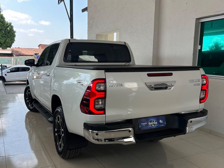 Toyota Hilux CD SRX 4x4 2.8 TDI 16V Diesel Aut.