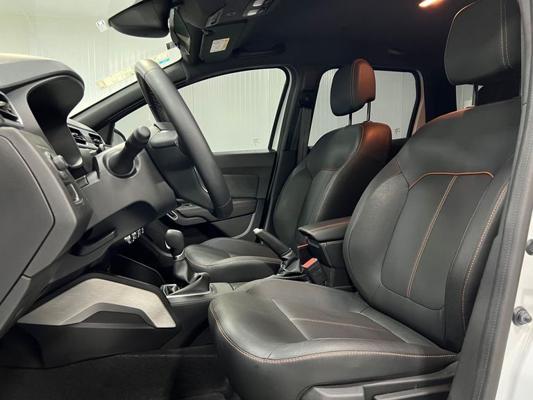 Renault DUSTER Iconic Plus 1.3 TB 16V Flex Aut.