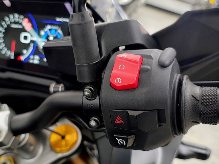 SUZUKI GSX-S 1000 GX