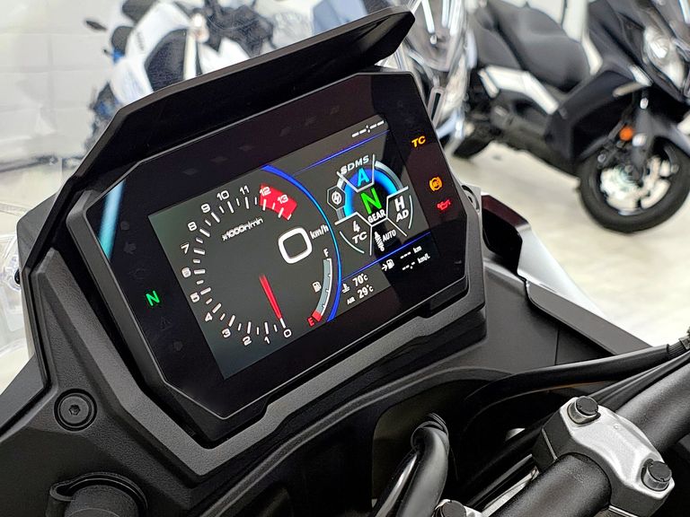 SUZUKI GSX-S 1000 GX