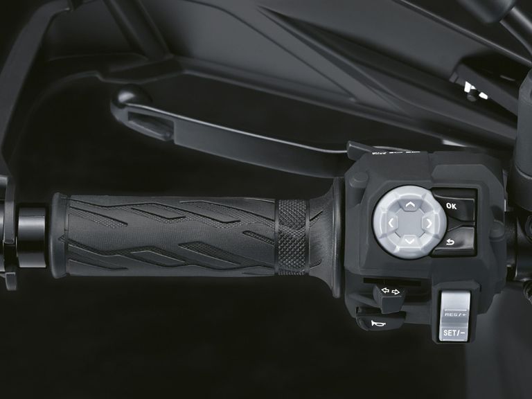 SUZUKI GSX-S 1000 GX