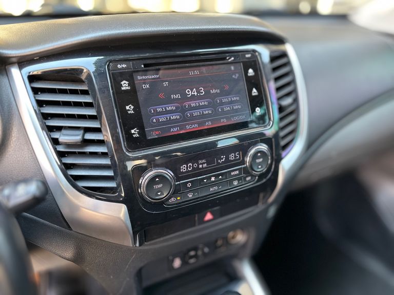 Mitsubishi L200 Triton Sport HPE 2.4 CD Diesel Aut.