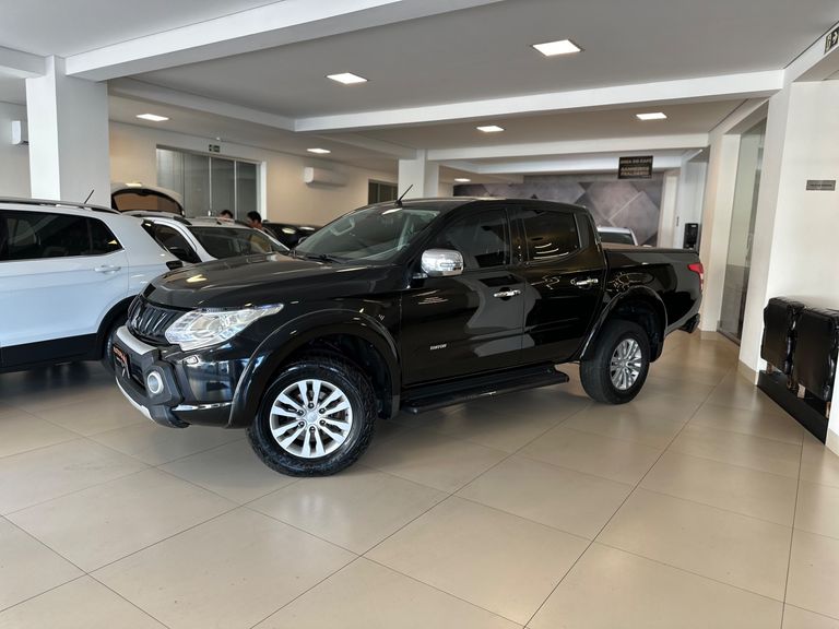 Mitsubishi L200 Triton Sport HPE 2.4 CD Diesel Aut.