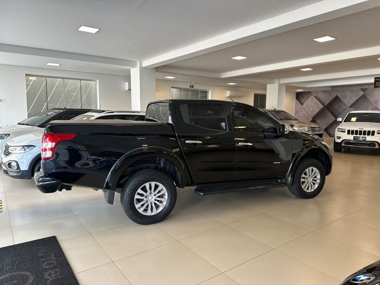 Mitsubishi L200 Triton Sport HPE 2.4 CD Diesel Aut.