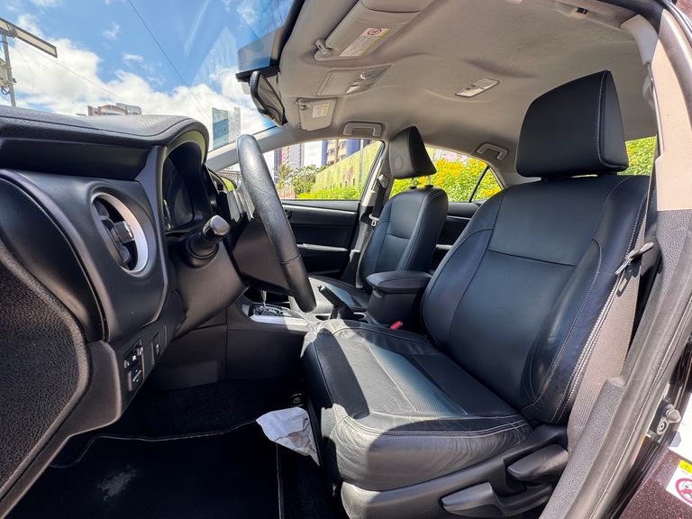 Toyota Corolla XEi 2.0 Flex 16V Aut.