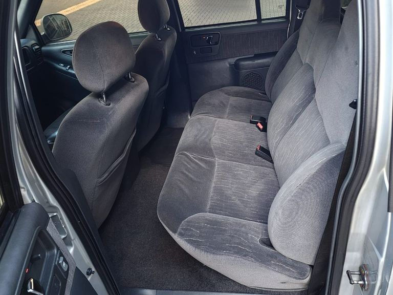 Chevrolet S10 Pick-Up Luxe 2.8 4x2 CD TB Int.Dies.