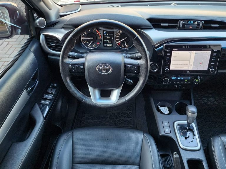 Toyota Hilux CD SRX 4x4 2.8 TDI 16V Diesel Aut.
