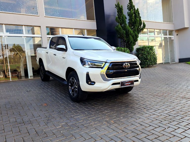 Toyota Hilux CD SRX 4x4 2.8 TDI 16V Diesel Aut.
