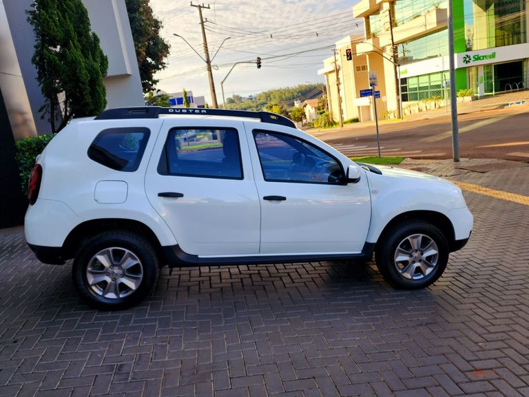Renault DUSTER Authent. 1.6 Flex 16V Aut.