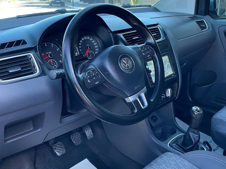 VolksWagen Fox 1.6 Mi Total Flex 8V 5p
