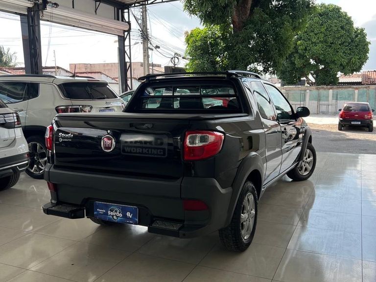 Fiat Strada Working HARD 1.4 Fire Flex 8V CD