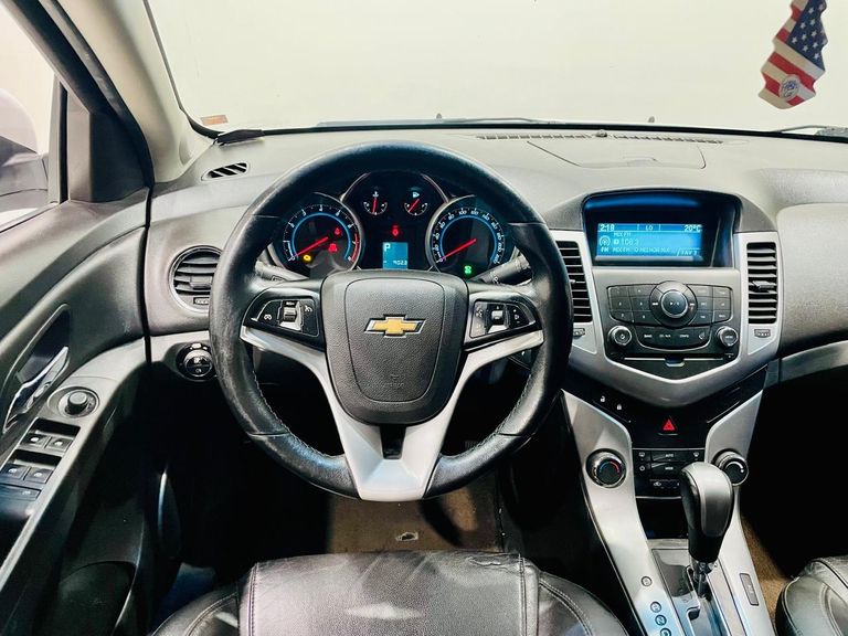 Chevrolet CRUZE LT 1.8 16V FlexPower 4p Aut.