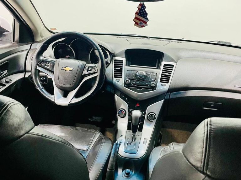 Chevrolet CRUZE LT 1.8 16V FlexPower 4p Aut.