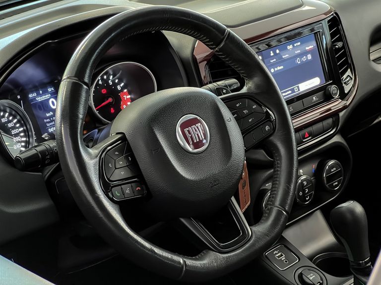 Fiat Toro Freedom 1.8 16V Flex Aut.