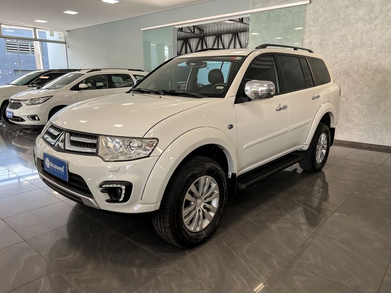 Mitsubishi Pajero DAKAR HPE 3.2 4x4 T.I Dies 5p Aut